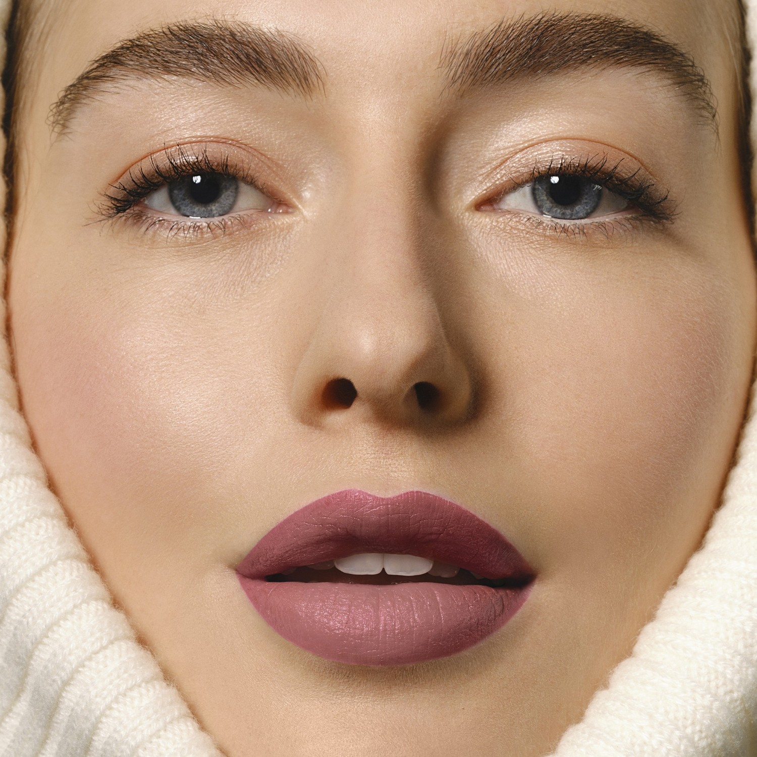 SISLEY Phyto Rouge Rouge à Lèvres | Maquillage | ICI PARIS XL SISLEY Phyto Rouge Rouge à Lèvres | Maquillage | ICI PARIS XL