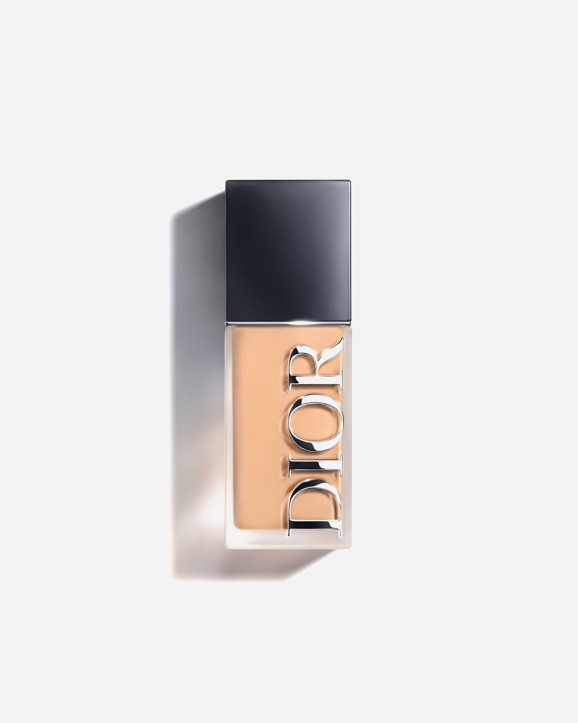 Fond de teint pour Unisexe DIOR Forever Skin Wear - mat naturel - haute tenue 24 h 2W - Warm