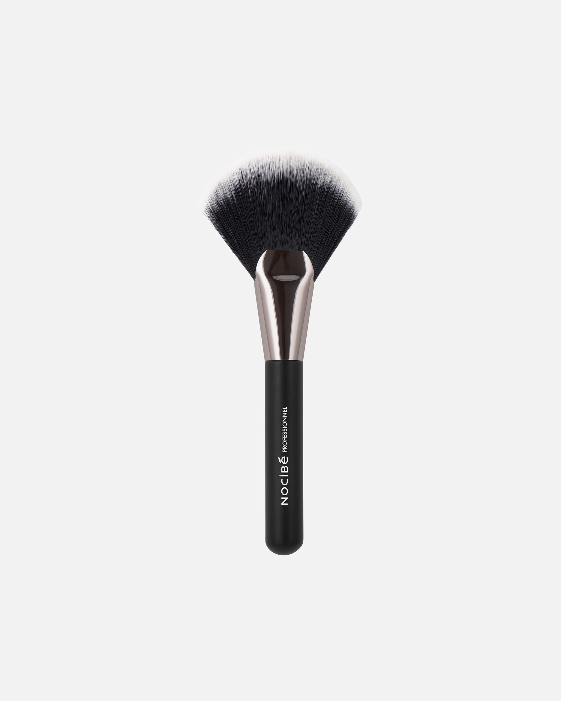 Pinceau à poudre pour Unisexe Nocibé Ligne de marque standard Professionnel - Pinceau Eventail Poudre- 124 1 unité
