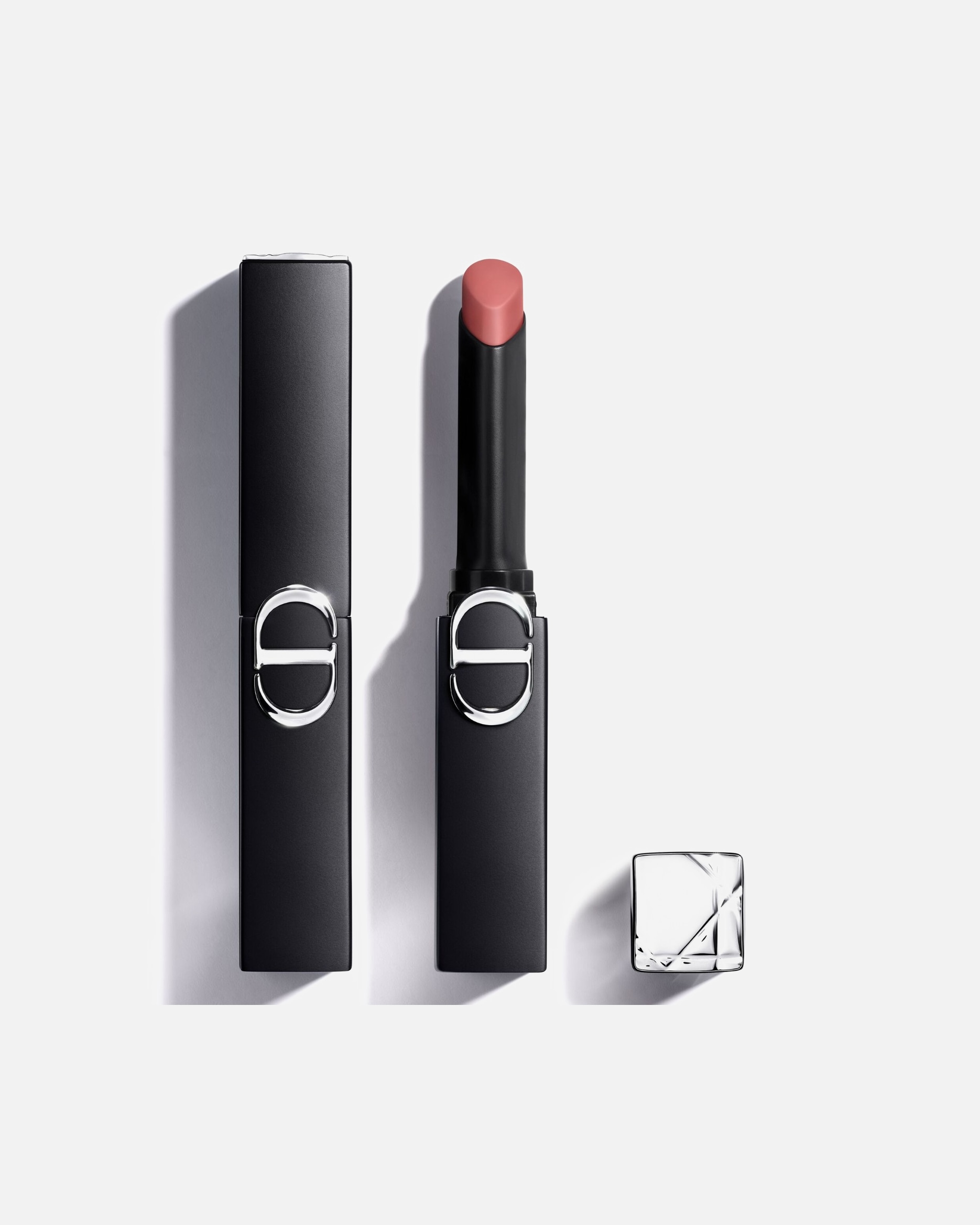 Rouge à lèvres pour Unisexe DIOR Rouge Dior On Stage - Rouge à lèvres longue tenue - 24h sans transfert fini mat 110 MAGNETIC NUDE