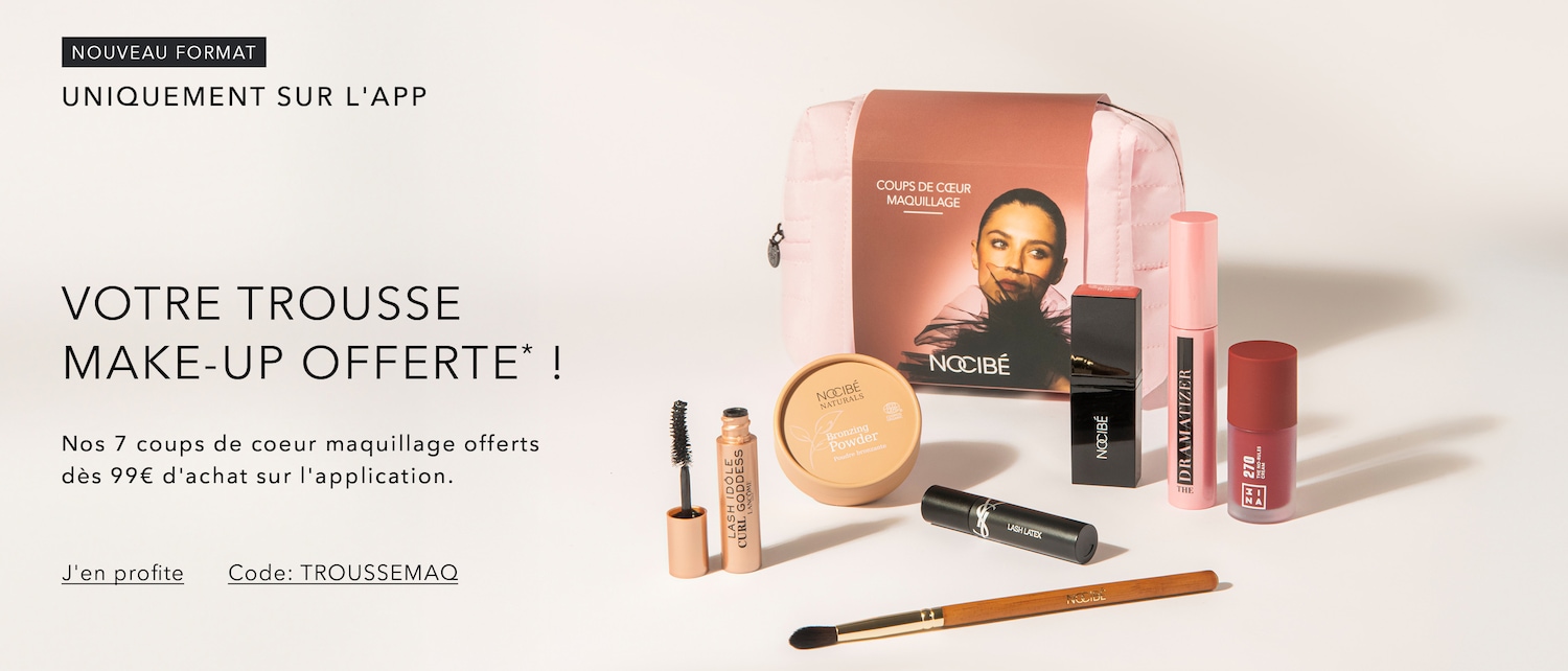 Découvrez une sélection de produits de maquillage, incluant mascara, poudre bronzante, rouge à lèvres et pinceau, présentés avec une trousse de maquillage rose.