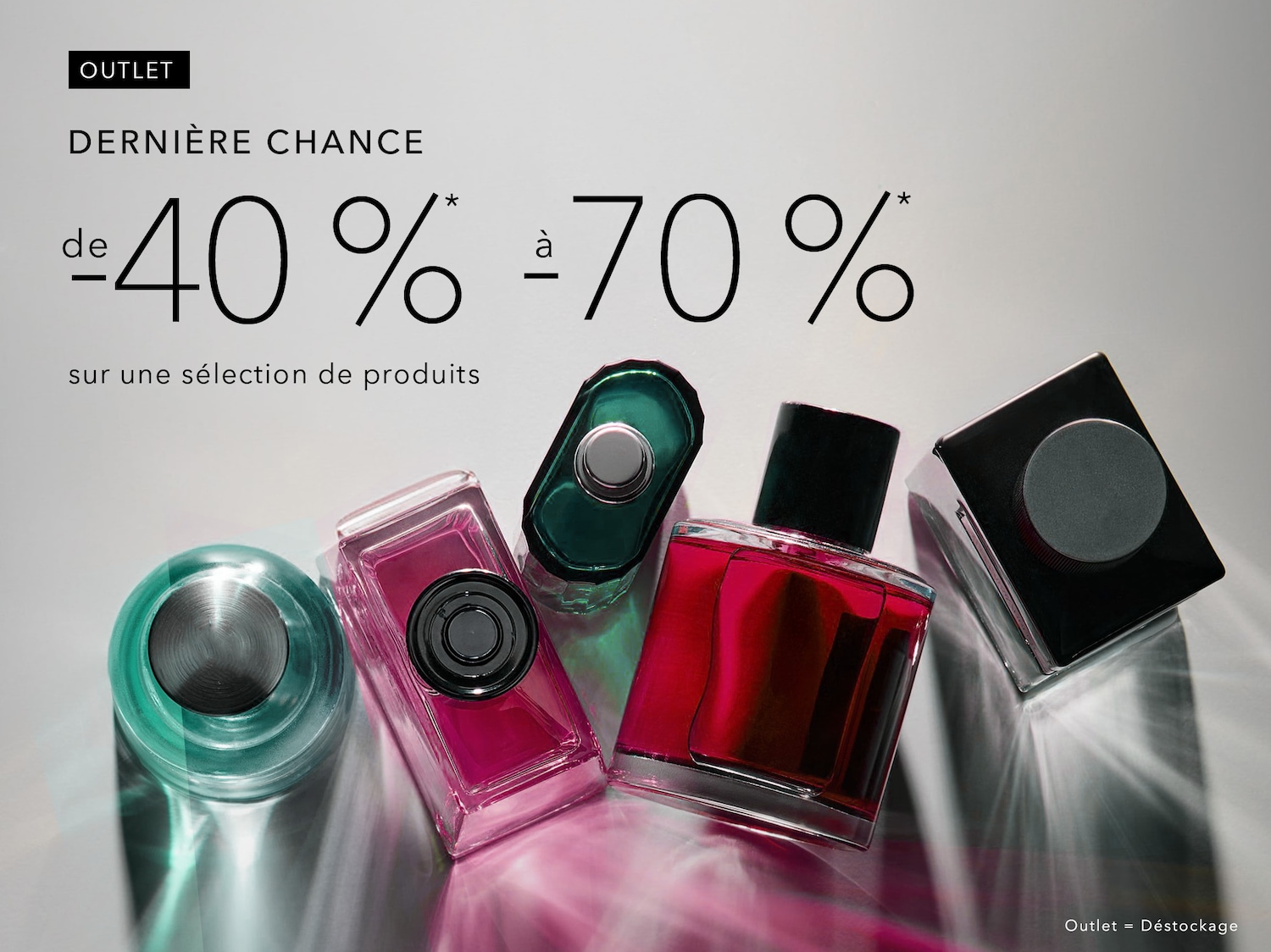 Dernière chance de profiter de 40% de réduction sur une sélection de parfums en outlet.