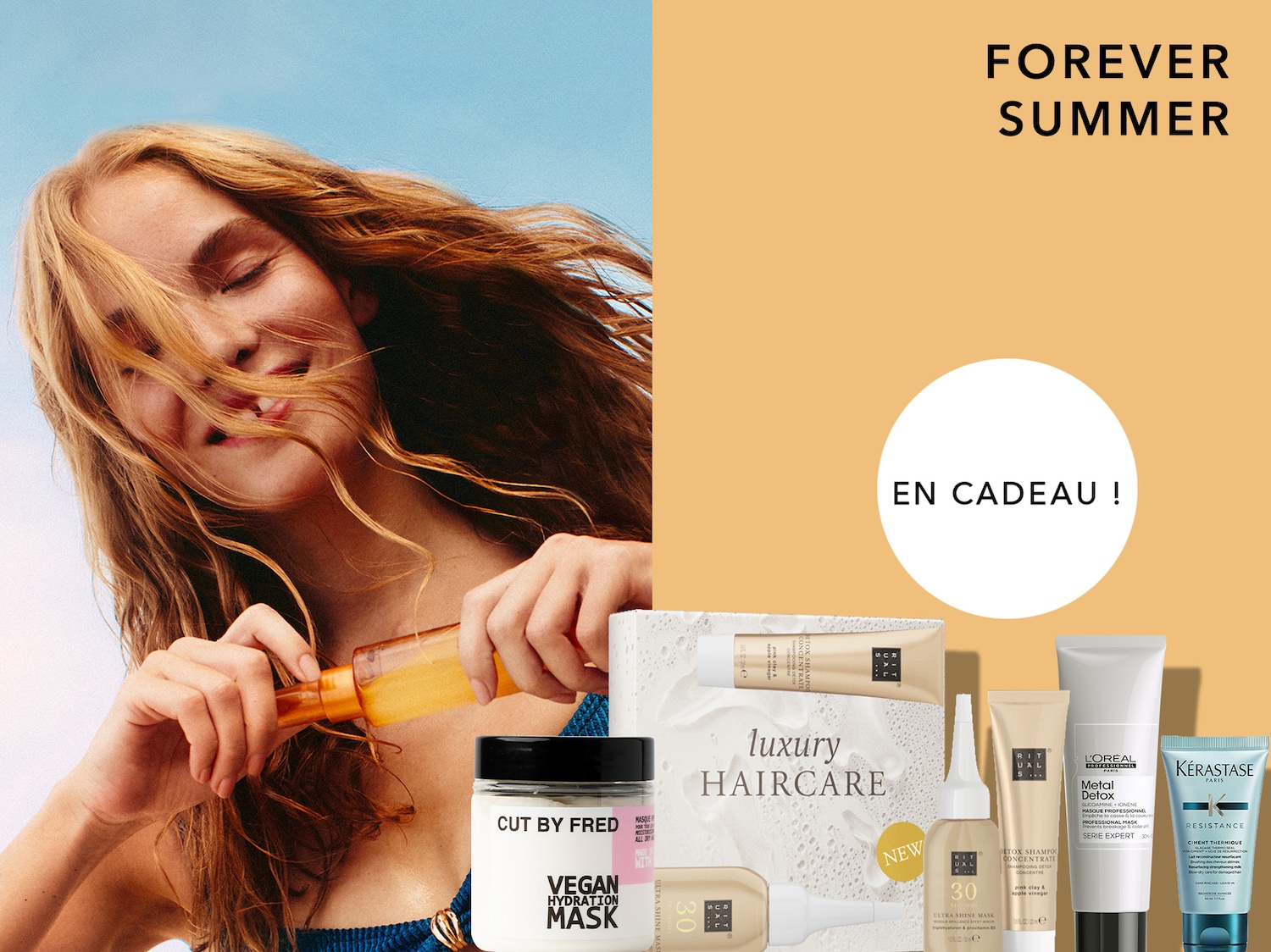 Une femme aux cheveux blonds et ondulés, les yeux fermés, applique une huile capillaire dorée sur ses cheveux, avec un masque capillaire végétalien Cut By Fred et un coffret Luxury Haircare en arrière-plan.