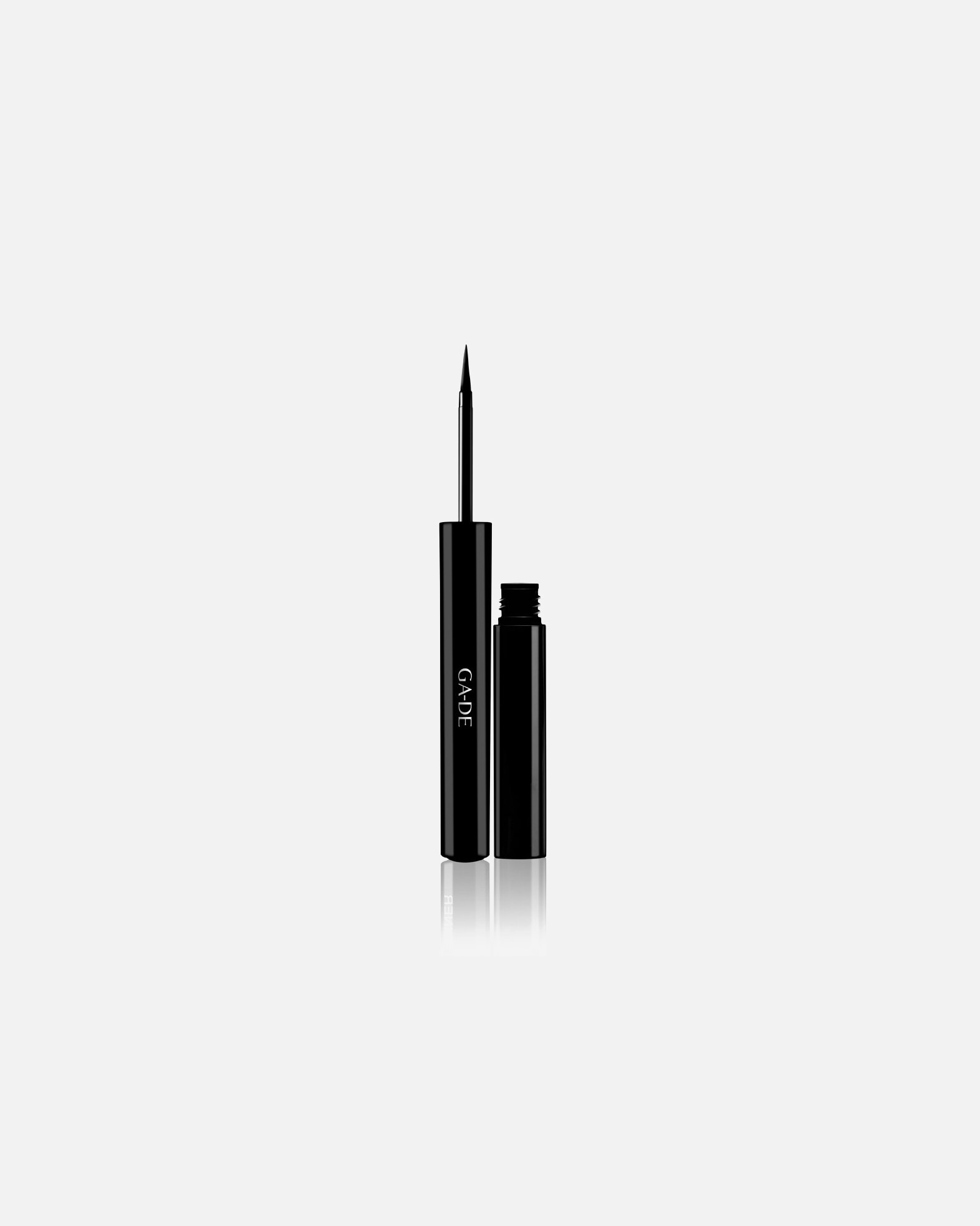 Eyeliner pour Femme GA-DE GA-DE HIGH PRECISION MATTE EYELINER - TRUE BLACK - LIMITED 1,70 ml