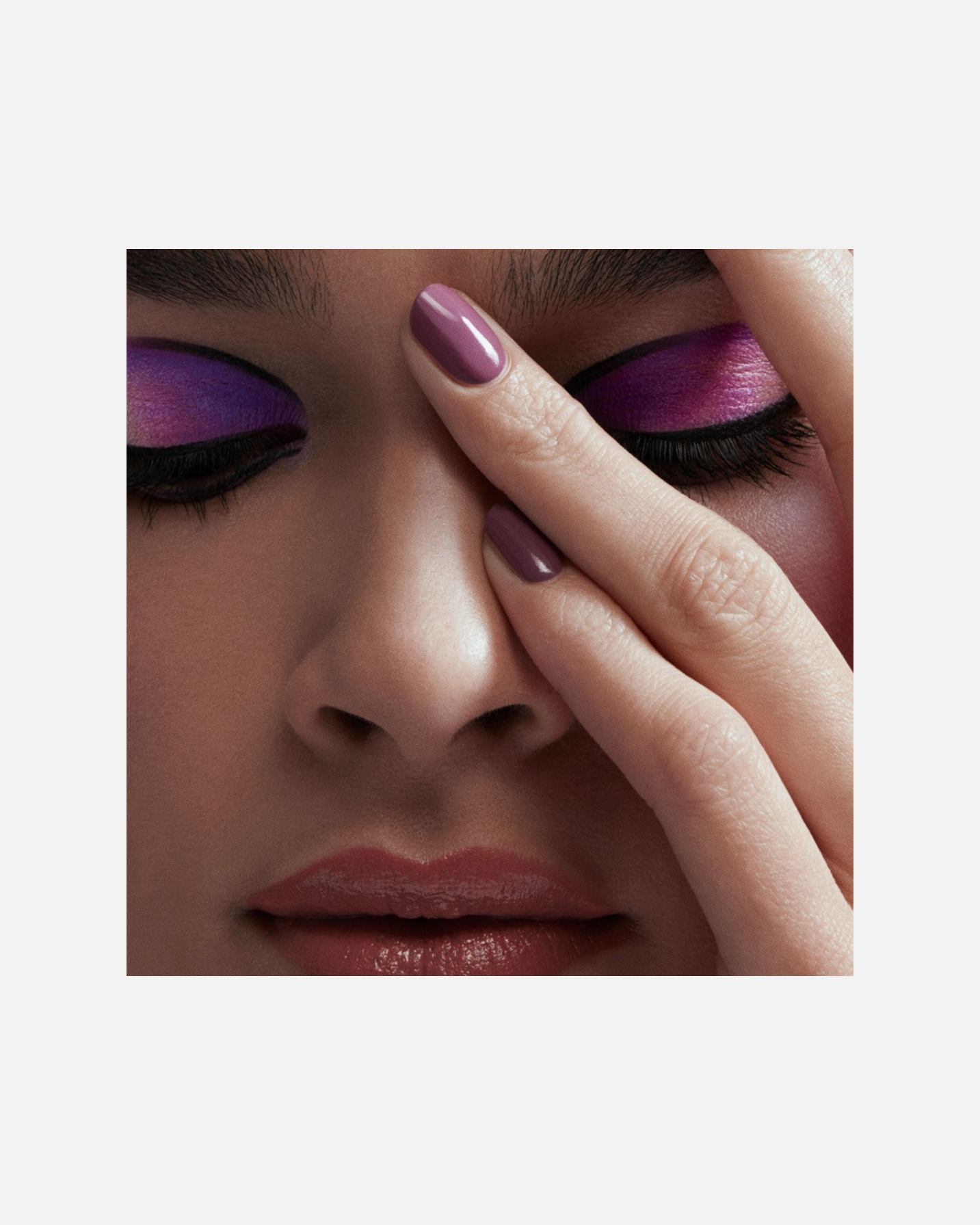 Option 15 min pendant un soin pour Femme L'institut Nocibé Option Pose De Vernis French au cours d'un Soin des Mains et/ou des Pieds Séance 15 min