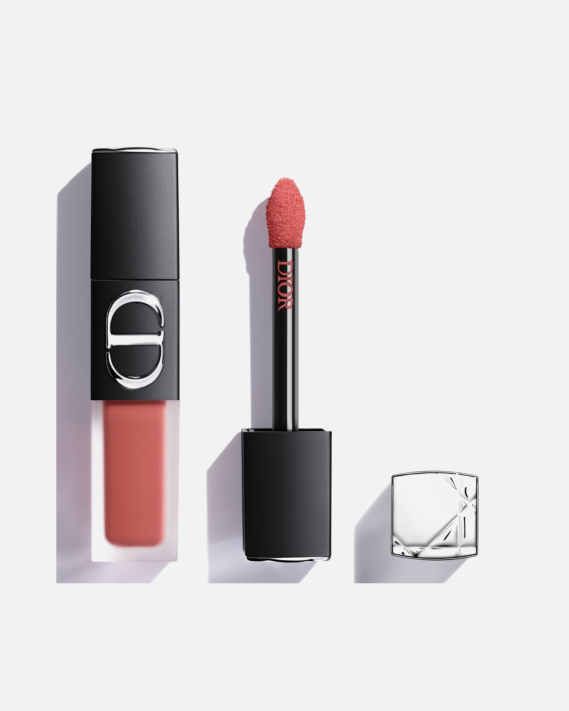 Rouge à lèvres pour Unisexe DIOR Rouge Dior On Stage Ink Blur Matte - Rouge à lèvres liquide sans transfert fini mat floutant 217 DARE IN CORAL